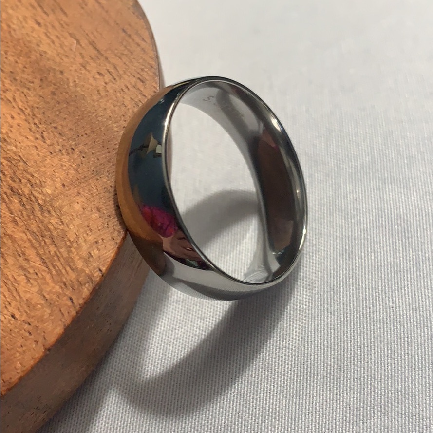 Size 14 Ring